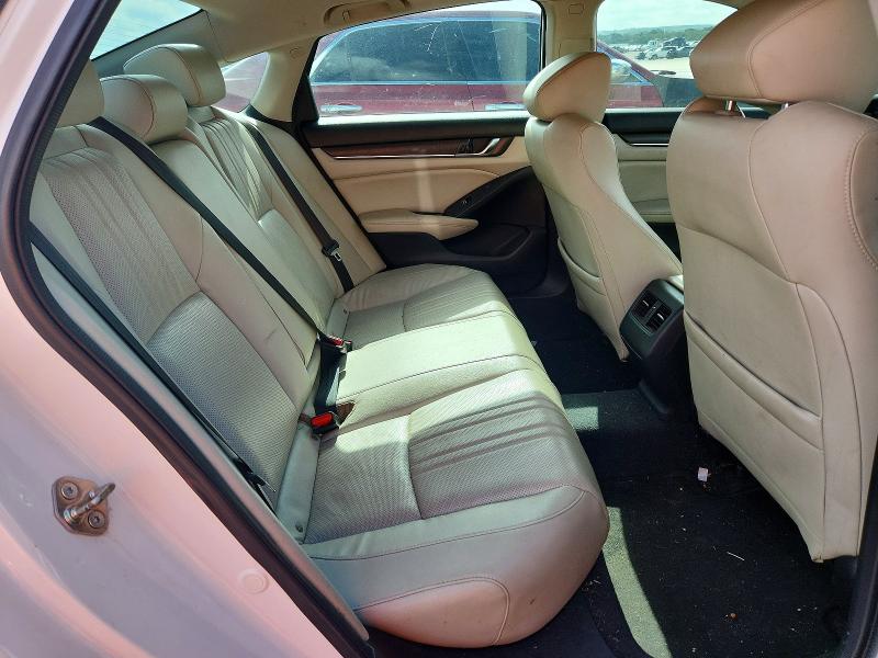 Auction sale of the 2018 Honda Accord, vin: 1HGCV2F93JA035984, lot number: 56682386