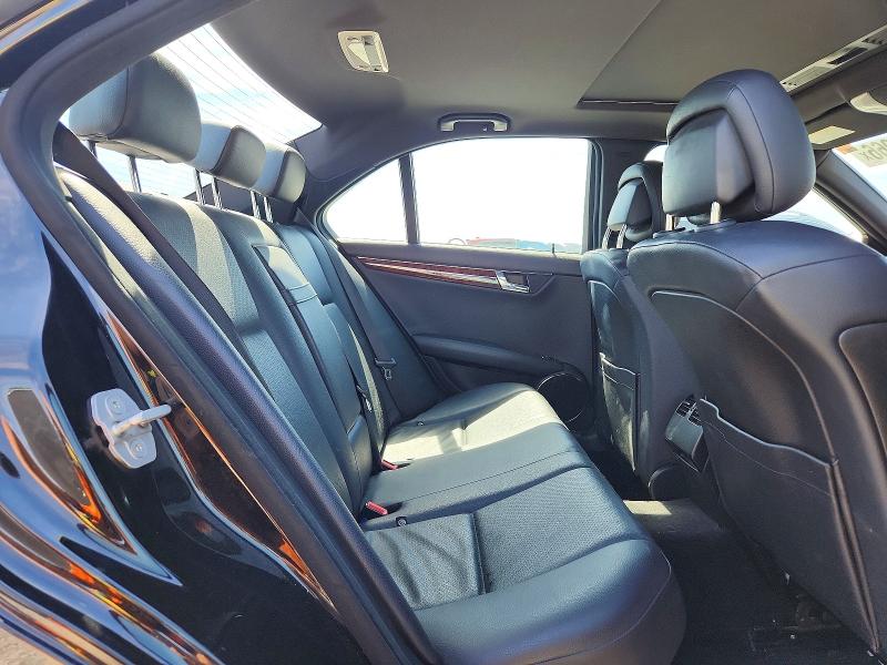 57135966 :رقم المزاد ، WDDGF8BBXAF467375 vin ، 2010 Mercedes-benz C مزاد بيع
