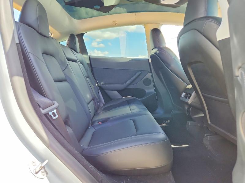 2024 Tesla Model Y მანქანა იყიდება აუქციონზე, vin: 7SAYGDED0RF041831, აუქციონის ნომერი: 59143186