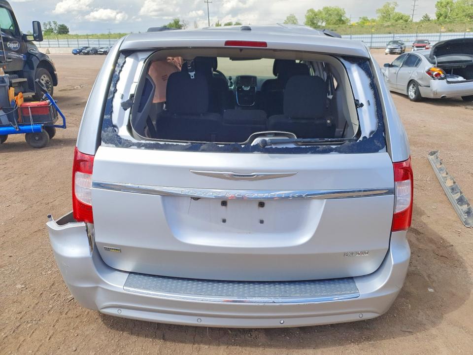 2011 Chrysler Town & Country მანქანა იყიდება აუქციონზე, vin: 2A4RR5DG9BR720028, აუქციონის ნომერი: 55217436
