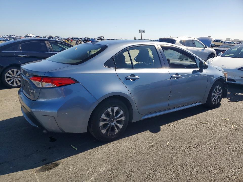 55422996 :رقم المزاد ، JTDEAMDE9NJ042572 vin ، 2022 Toyota Corolla مزاد بيع