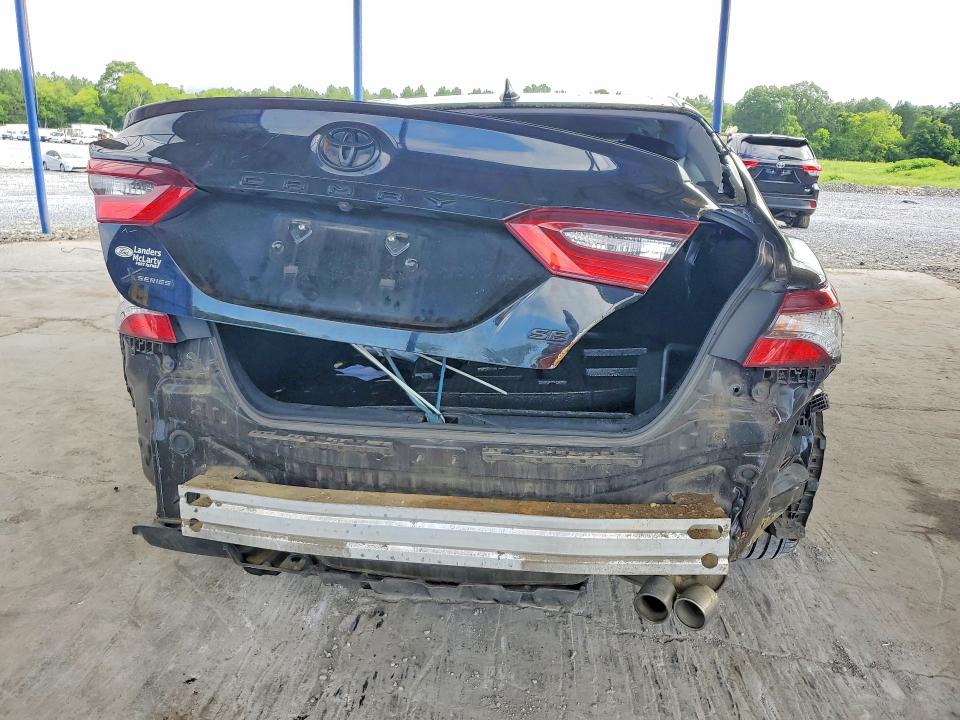 Продажа на аукционе авто 2022 Toyota Camry, vin: 4T1G11AK0NU064875, номер лота: 57395896