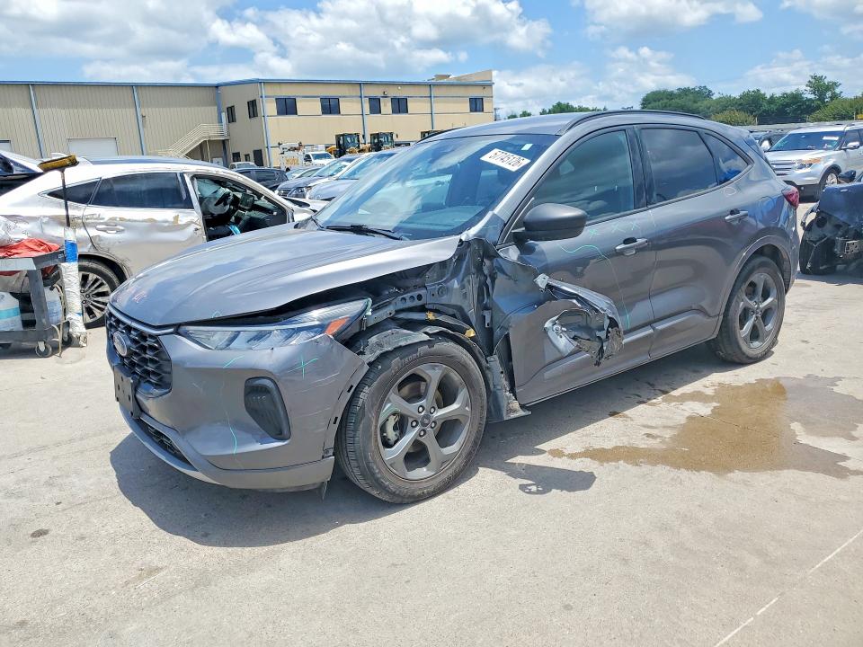 Продаж на аукціоні авто 2023 Ford Escape, vin: 1FMCU0MN7PUA27993, номер лоту: 57745126