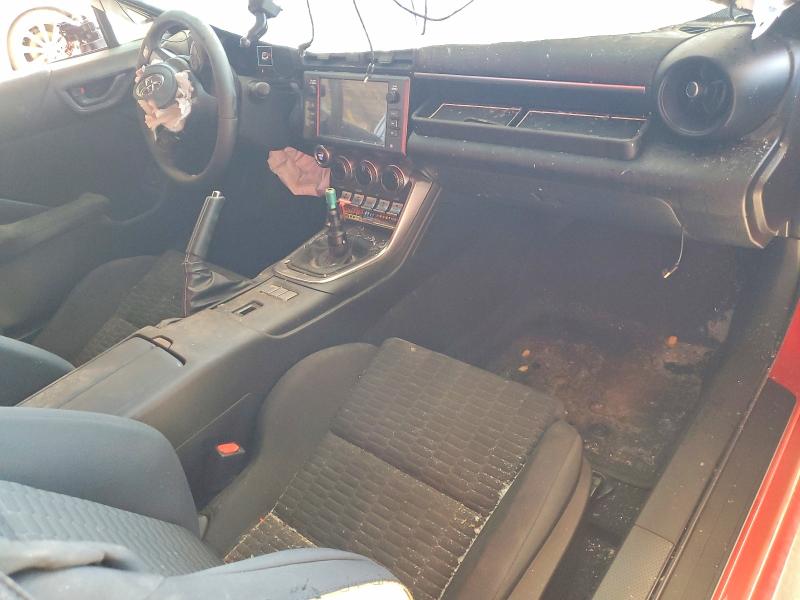 56703786 :رقم المزاد ، JF1ZNBB14R9751966 vin ، 2024 Toyota Gr86 مزاد بيع