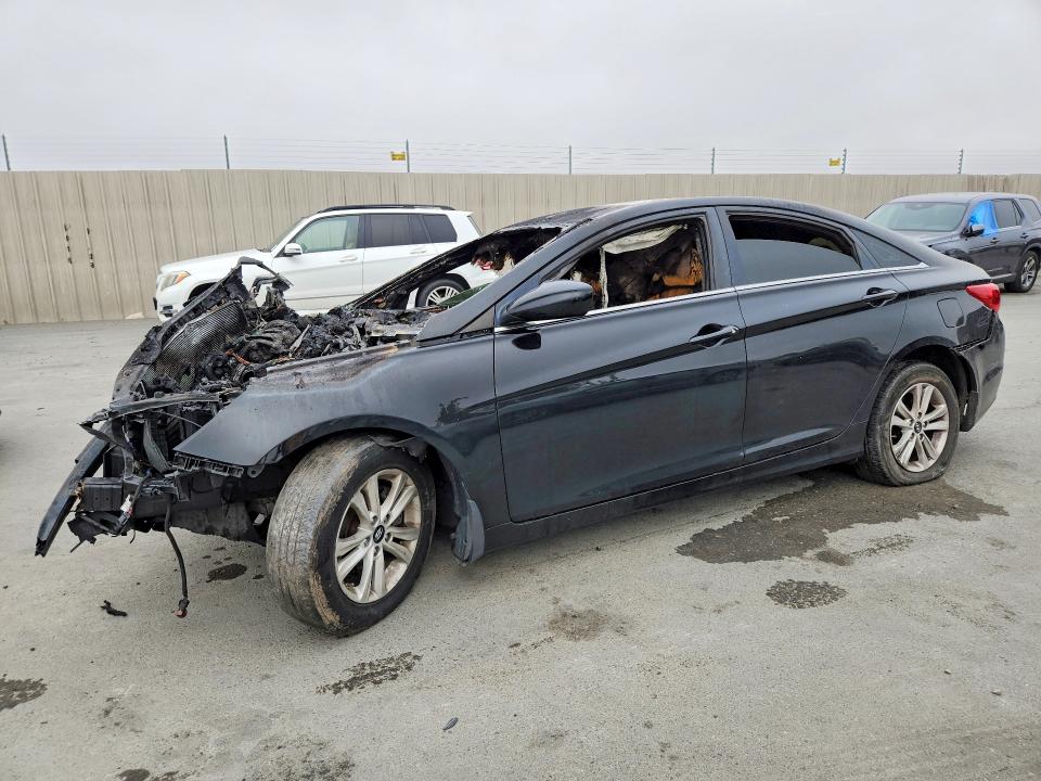55944066 :رقم المزاد ، 5NPEB4AC5DH609853 vin ، 2013 Hyundai Sonata مزاد بيع