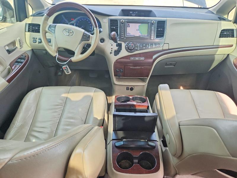 Продажа на аукционе авто 2011 Toyota Sienna, vin: 5TDYK3DC4BS157579, номер лота: 55596156