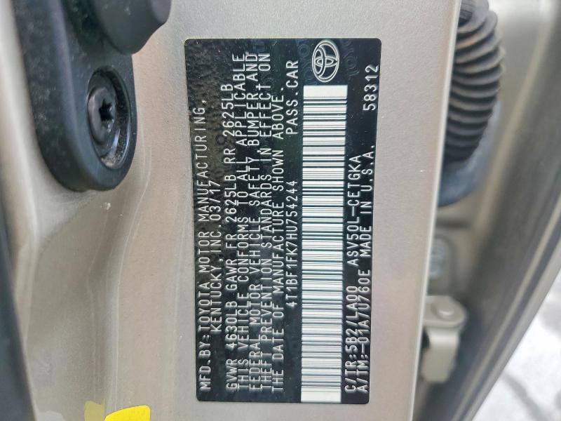 56512696 :رقم المزاد ، 4T1BF1FK7HU754244 vin ، 2017 Toyota Camry مزاد بيع