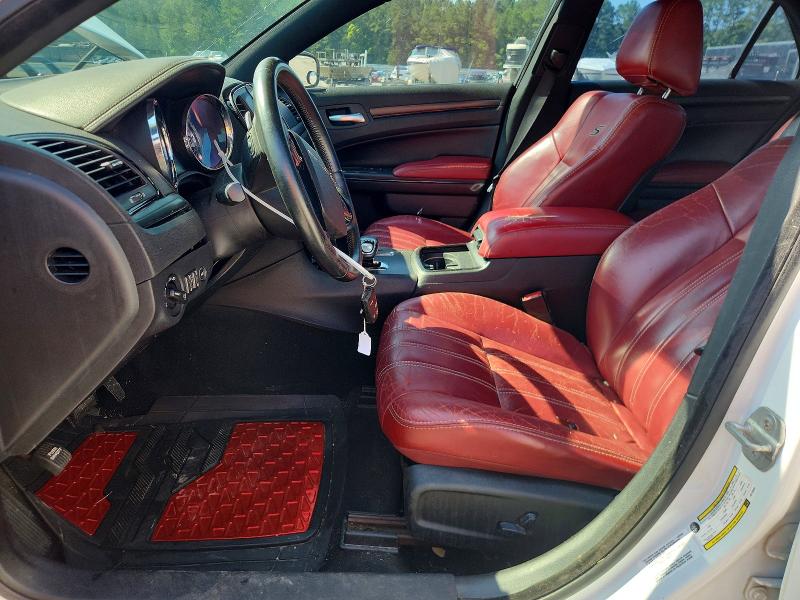 2013 Chrysler 300 მანქანა იყიდება აუქციონზე, vin: 2C3CCABG2DH740028, აუქციონის ნომერი: 55516546