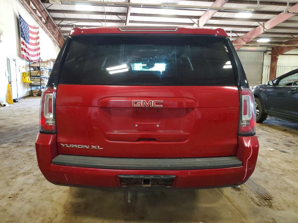 2015 Gmc Yukon Xl მანქანა იყიდება აუქციონზე, vin: 1GKS2HKCXFR595747, აუქციონის ნომერი: 58192046