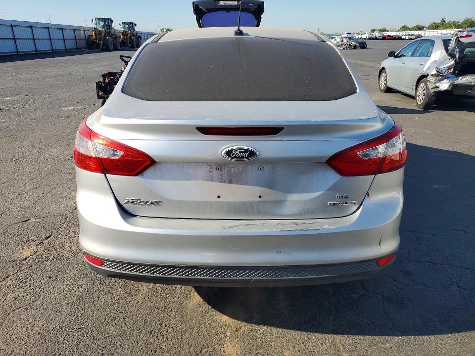 Продажа на аукционе авто 2014 Ford Focus, vin: 1FADP3F21EL266968, номер лота: 57626996