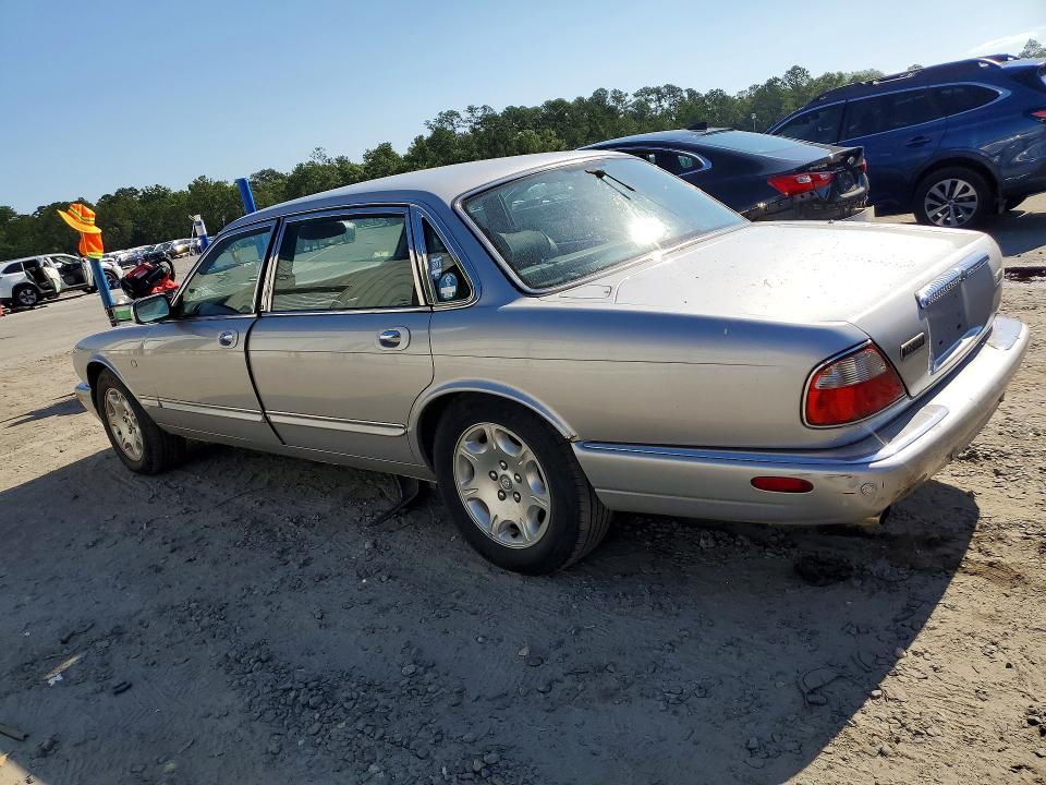 56883446 :رقم المزاد ، SAJDA24C01LF35946 vin ، 2001 Jaguar Vandenplas مزاد بيع