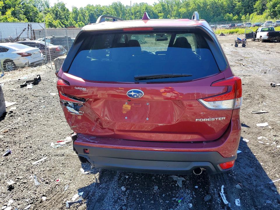 Продажа на аукционе авто 2021 Subaru Forester, vin: JF2SKAUCXMH445240, номер лота: 58172486