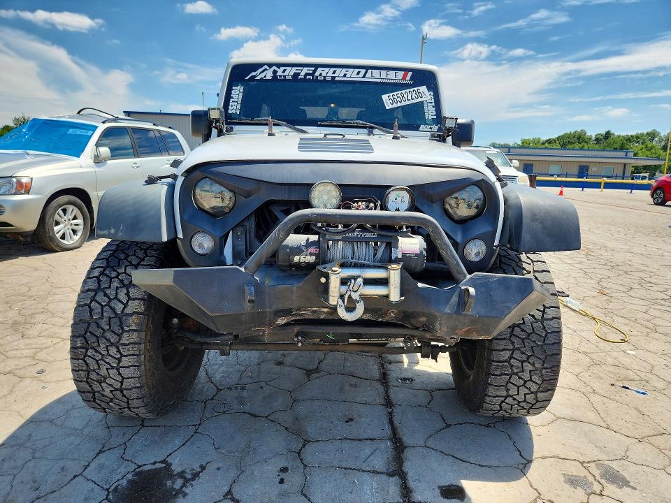 2015 Jeep Wrangler Unlimited მანქანა იყიდება აუქციონზე, vin: 1C4BJWDG4FL548607, აუქციონის ნომერი: 56582236