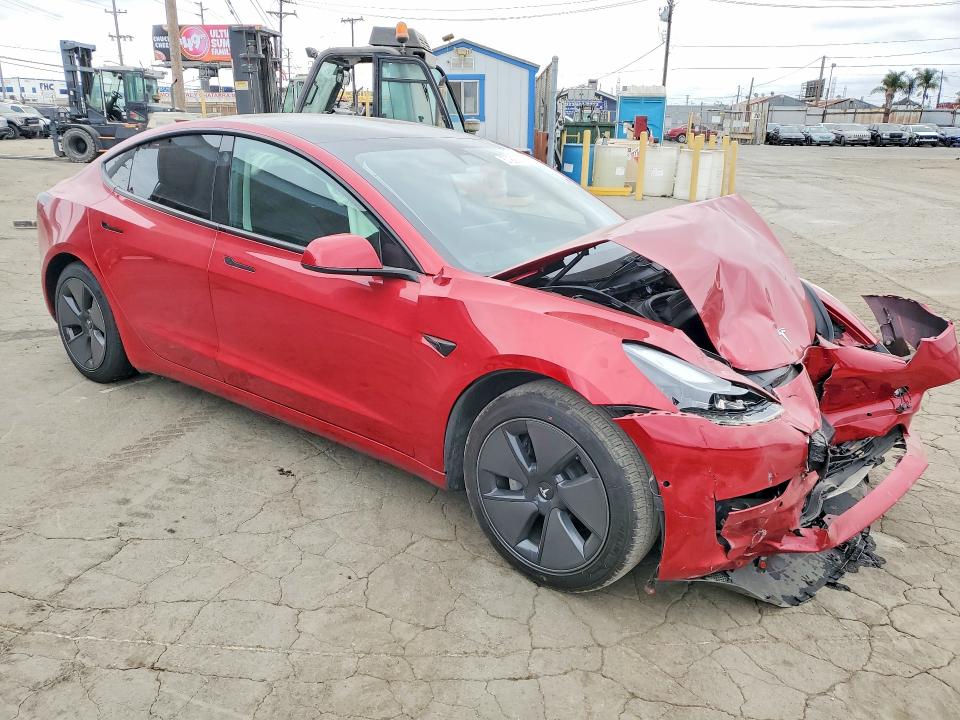 57928186 :رقم المزاد ، 5YJ3E1EA3MF014584 vin ، 2021 Tesla Model 3 مزاد بيع