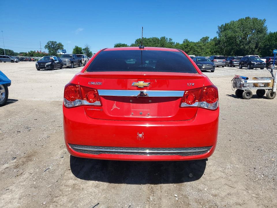 57050976 :رقم المزاد ، 1G1PG5SB3F7251335 vin ، 2015 Chevrolet Cruze مزاد بيع