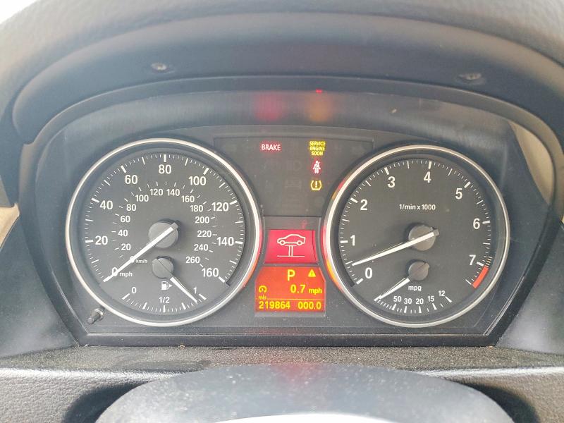 57146136 :رقم المزاد ، WBAVL1C57DVR90256 vin ، 2013 Bmw X1 مزاد بيع
