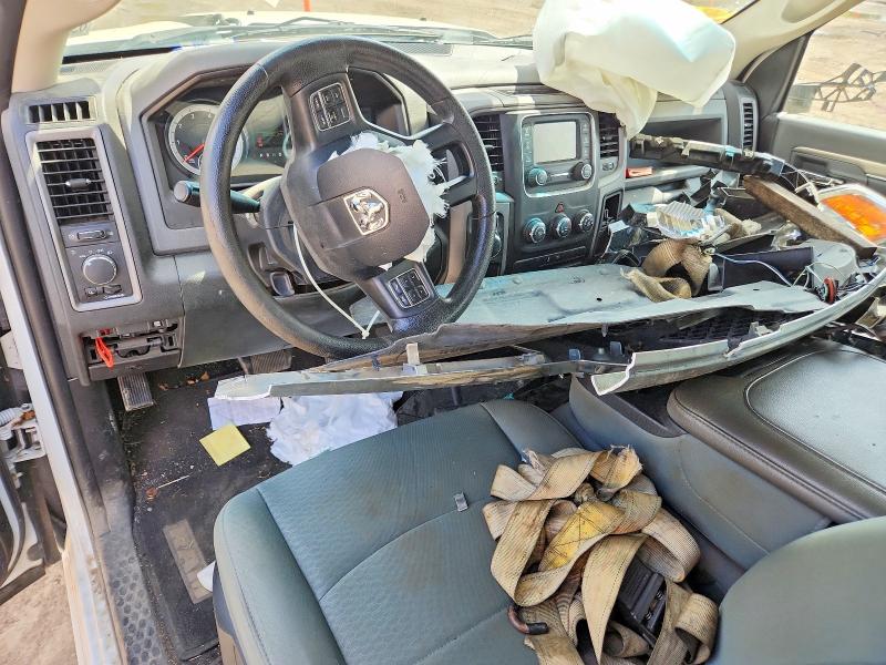 58095386 :رقم المزاد ، 3C6JR6DTXHG656111 vin ، 2017 Ram 1500 مزاد بيع