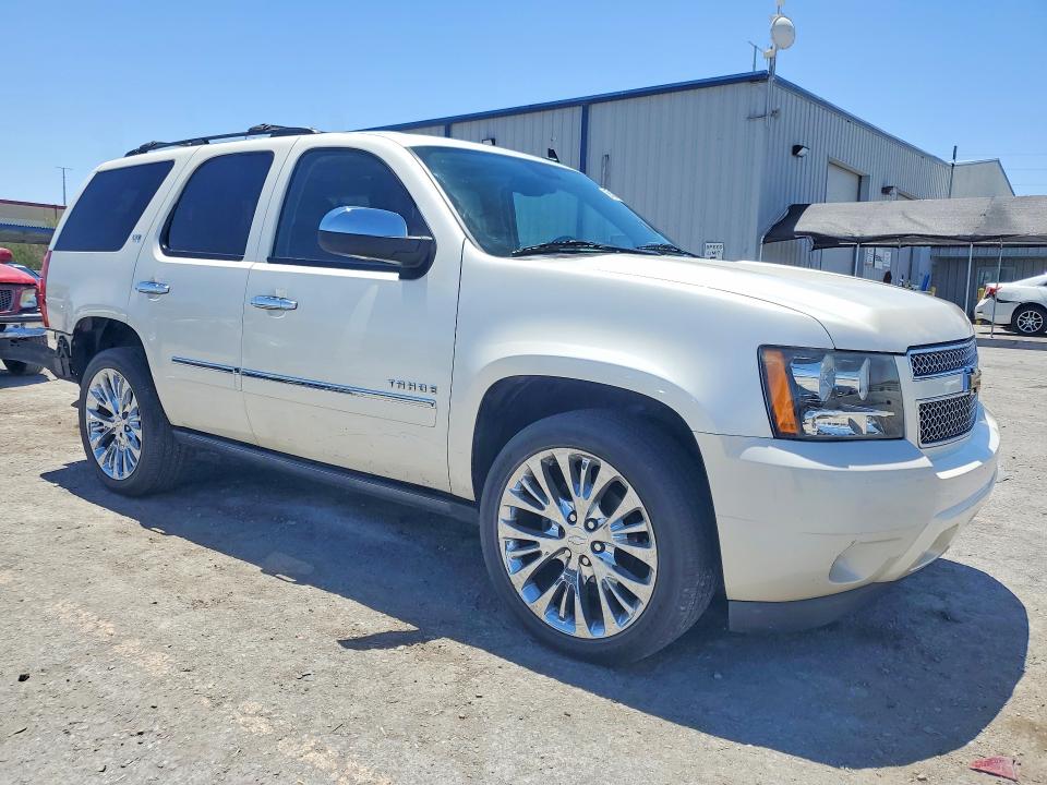 Продаж на аукціоні авто 2011 Chevrolet Tahoe, vin: 1GNSKCE03BR271637, номер лоту: 56184026