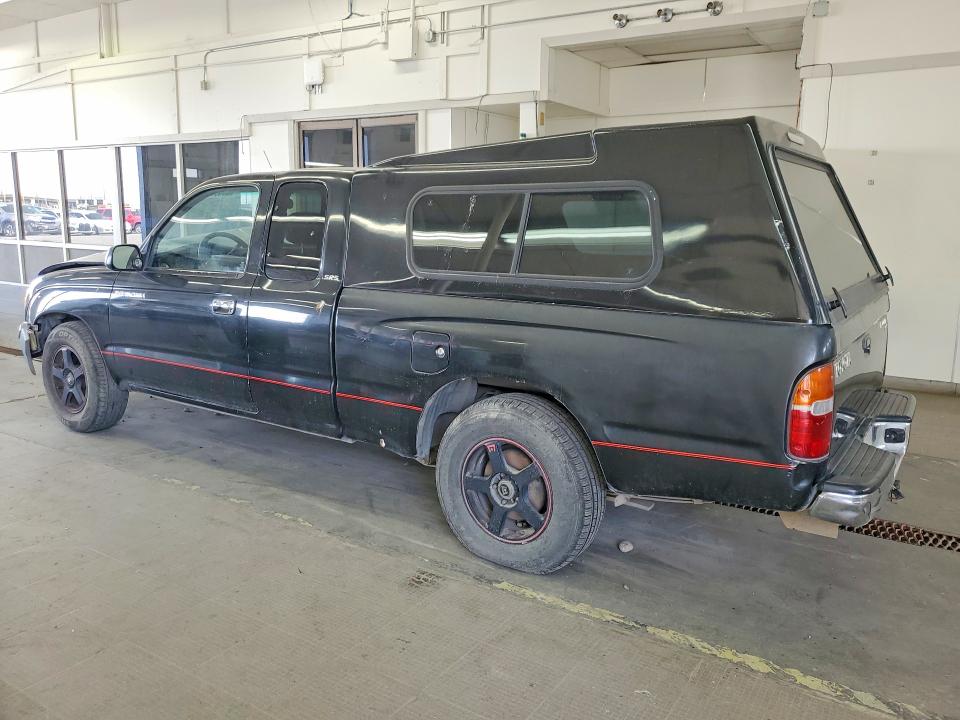 2000 Toyota Tacoma მანქანა იყიდება აუქციონზე, vin: 4TAVL52N8YZ576778, აუქციონის ნომერი: 58510396