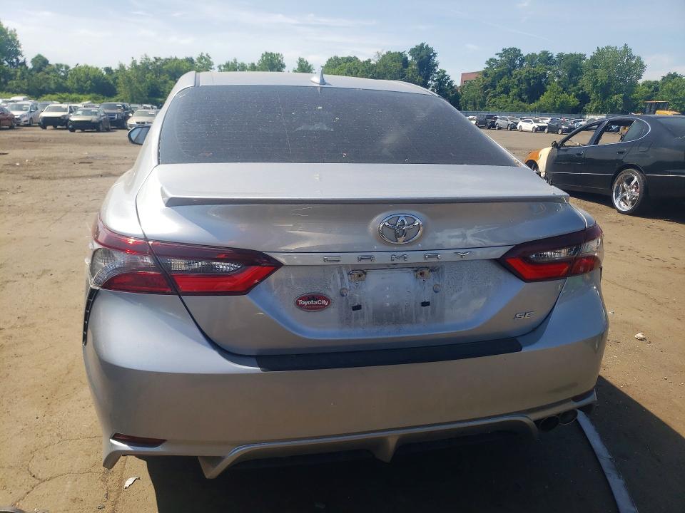 Продажа на аукционе авто 2022 Toyota Camry, vin: 4T1T11AK9NU618686, номер лота: 55763056