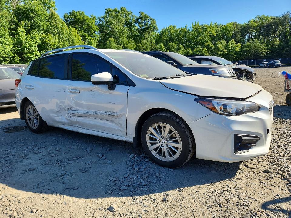 55852956 :رقم المزاد ، 4S3GTAB66J3746238 vin ، 2018 Subaru Impreza مزاد بيع