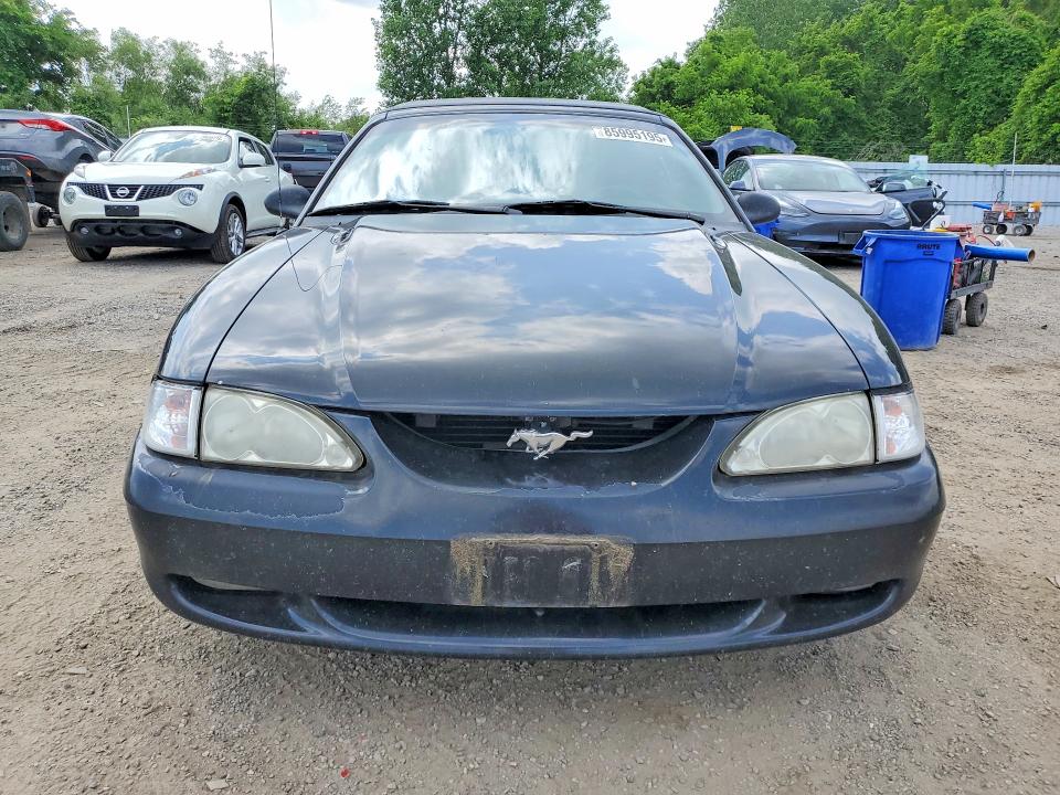 85995195 :رقم المزاد ، 1FALP45T9SF238549 vin ، 1995 Ford Mustang مزاد بيع