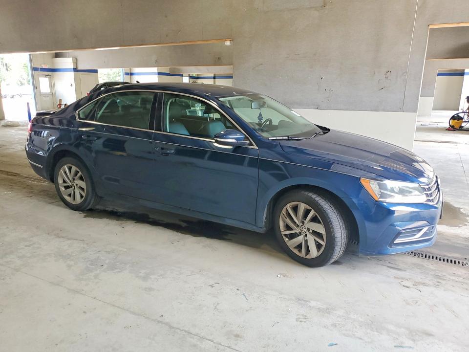 Продажа на аукционе авто 2018 Volkswagen Passat, vin: 1VWBA7A32JC020965, номер лота: 58219606
