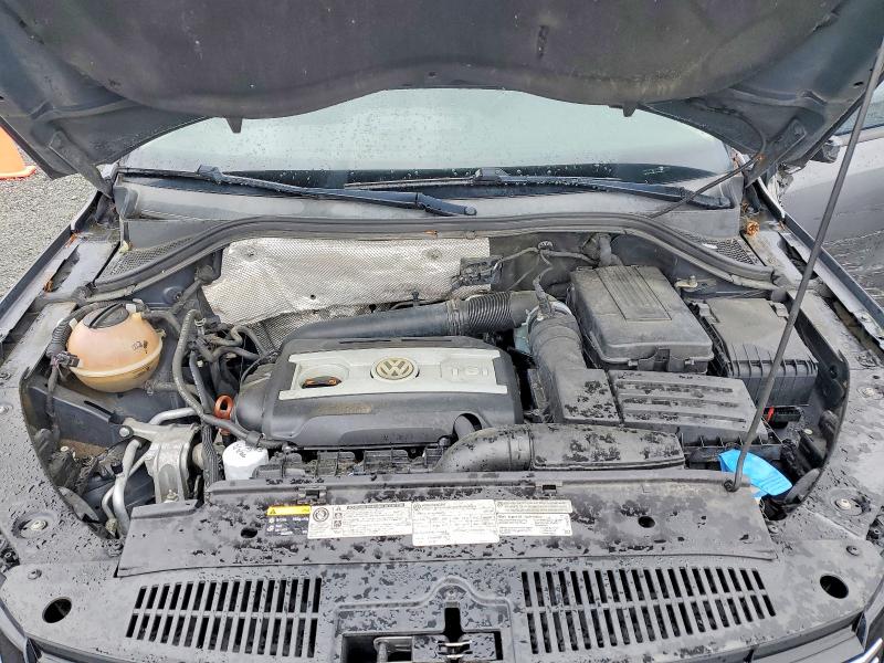 2013 Volkswagen Tiguan მანქანა იყიდება აუქციონზე, vin: WVGBV3AX5DW584594, აუქციონის ნომერი: 55428786