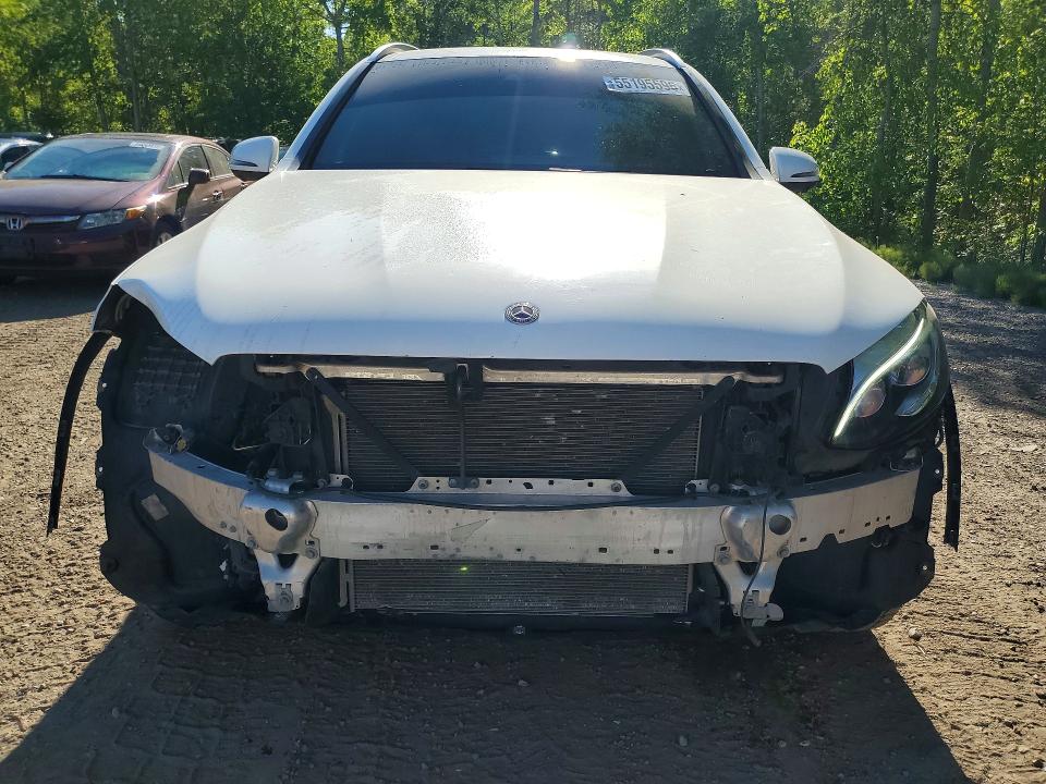 55195596 :رقم المزاد ، WDC0G4KB4JV093220 vin ، 2018 Mercedes-benz Glc مزاد بيع
