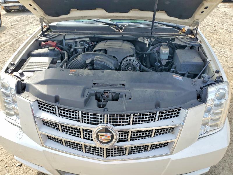 56155326 :رقم المزاد ، 1GYS4DEF9DR320530 vin ، 2013 Cadillac Escalade مزاد بيع
