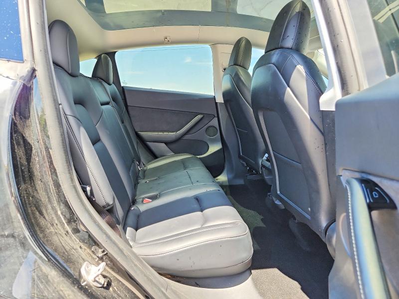 56470376 :رقم المزاد ، 5YJYGDEE5MF089632 vin ، 2021 Tesla Model Y مزاد بيع