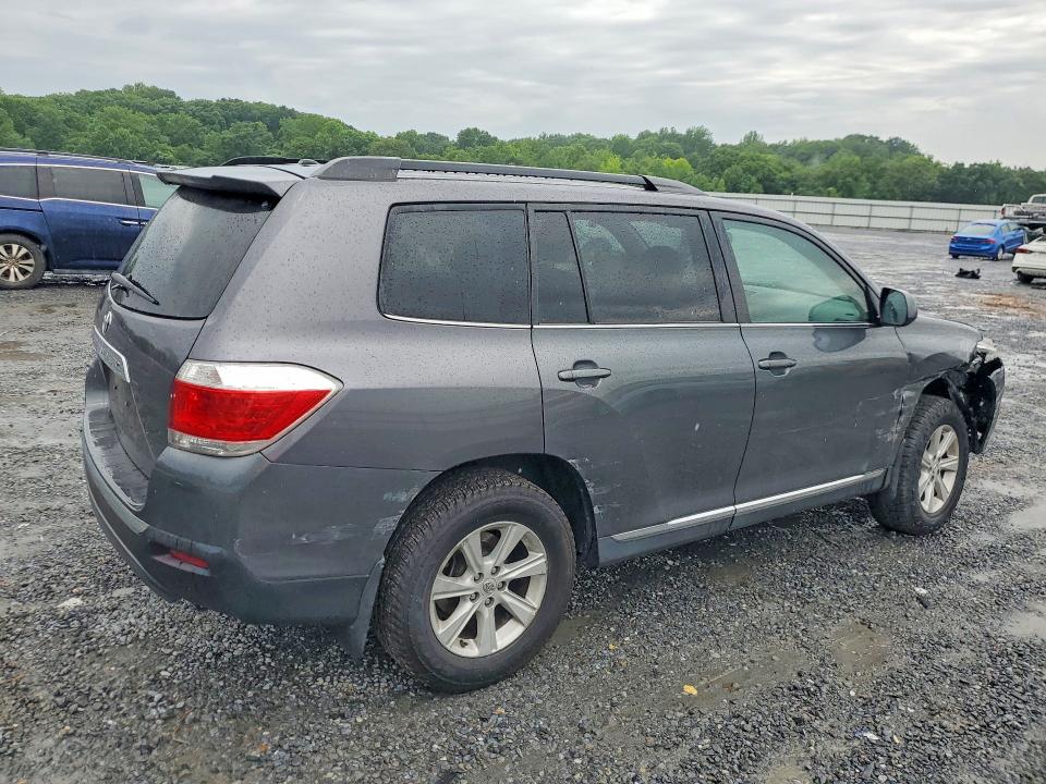 55986476 :رقم المزاد ، 5TDZA3EHXBS010846 vin ، 2011 Toyota Highlander مزاد بيع
