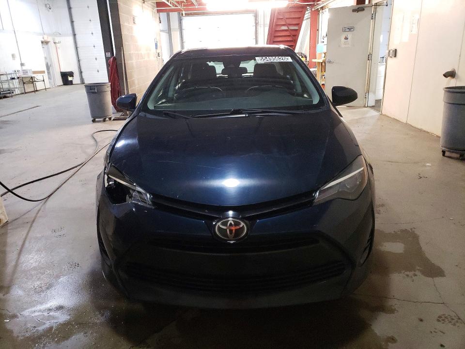 Продажа на аукционе авто 2018 Toyota Corolla, vin: 2T1BURHE2JC074187, номер лота: 55495626