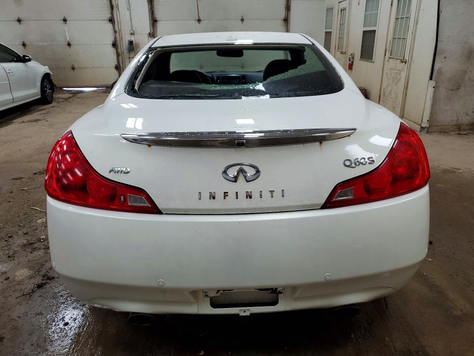 2014 Infiniti Q60 Coupe მანქანა იყიდება აუქციონზე, vin: JN1CV6EL3EM130569, აუქციონის ნომერი: 57533116