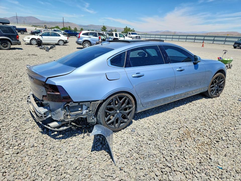 2018 Volvo S90 მანქანა იყიდება აუქციონზე, vin: LVY982AK9JP036539, აუქციონის ნომერი: 57399236