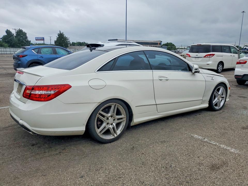 Aukcja sprzedaży 2011 Mercedes-benz E, vin: WDDKJ7CB9BF076754, numer aukcji: 57496016