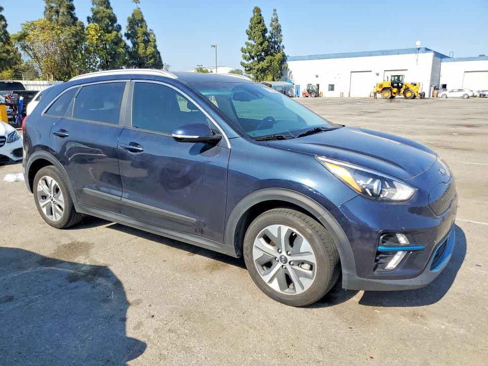 Продажа на аукционе авто 2021 Kia Niro, vin: KNDCC3LG7M5103987, номер лота: 57883576