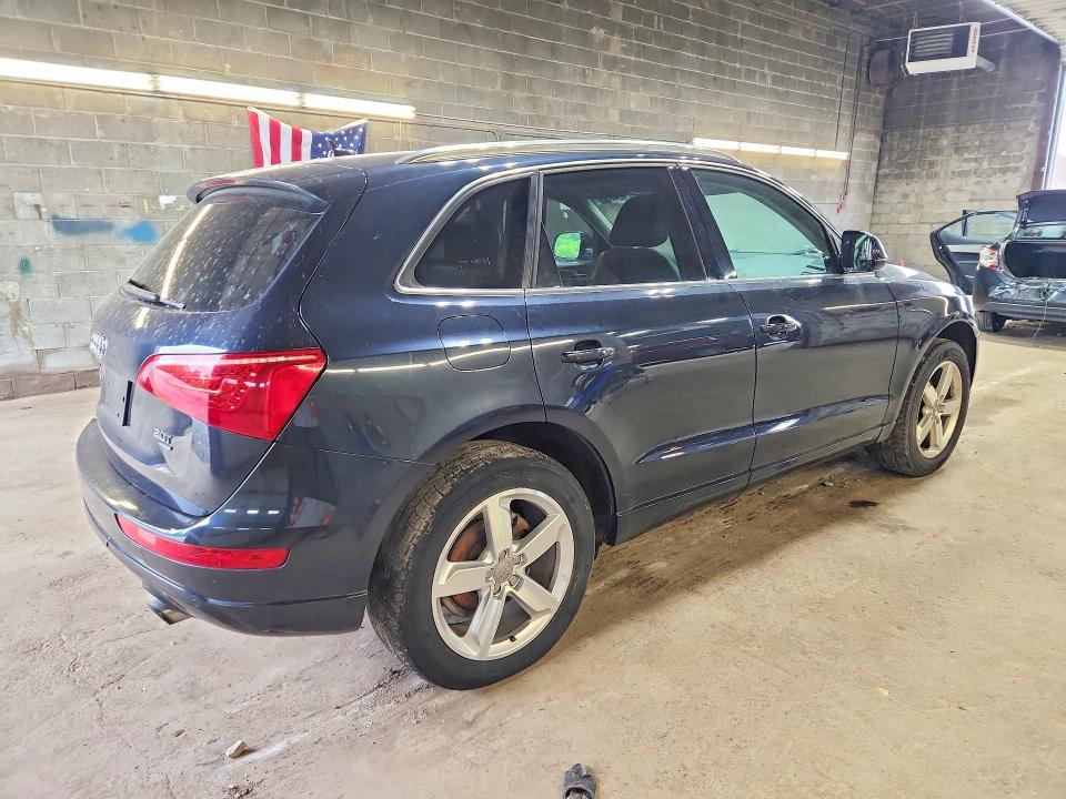 57124696 :رقم المزاد ، WA1LFAFP8CA018762 vin ، 2012 Audi Q5 مزاد بيع