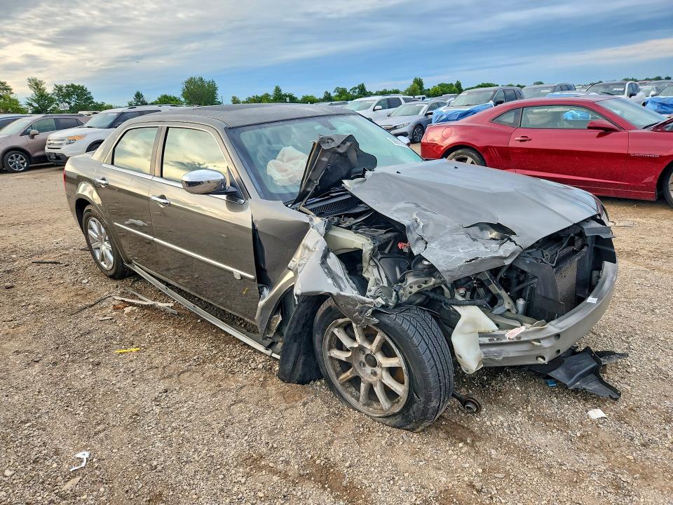 Продажа на аукционе авто 2008 Chrysler 300c, vin: 2C3KA63H58H136968, номер лота: 58910516