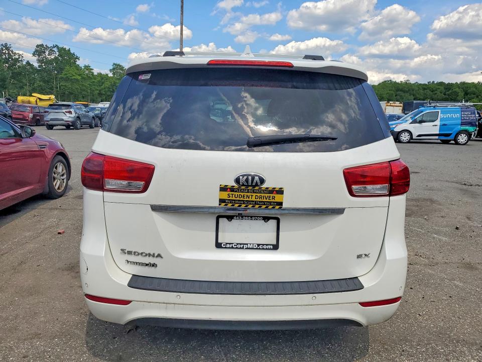 Продаж на аукціоні авто 2017 Kia Sedona, vin: KNDMC5C17H6280826, номер лоту: 55521646