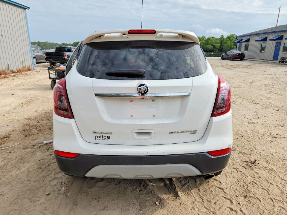 56889846 :رقم المزاد ، KL4CJ2SB5JB616328 vin ، 2018 Buick Encore مزاد بيع