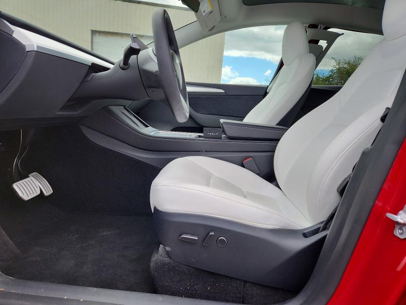 Продаж на аукціоні авто 2023 Tesla Model Y, vin: 7SAYGDEF9PF870489, номер лоту: 55783776