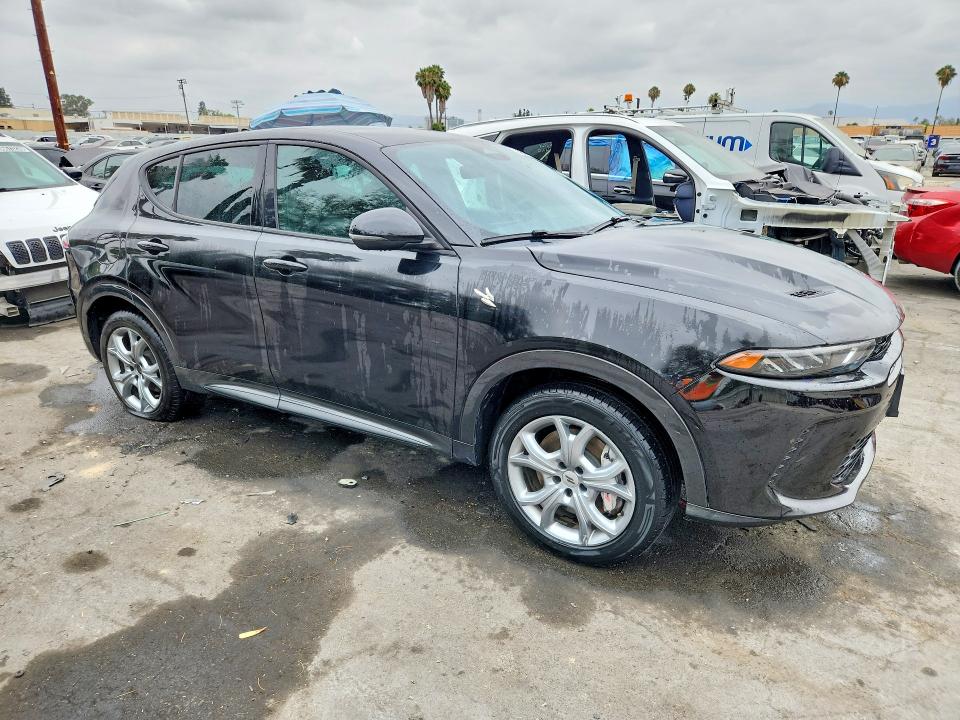 Продажа на аукционе авто 2024 Dodge Hornet, vin: ZACPDFCW8R3A32313, номер лота: 79135695