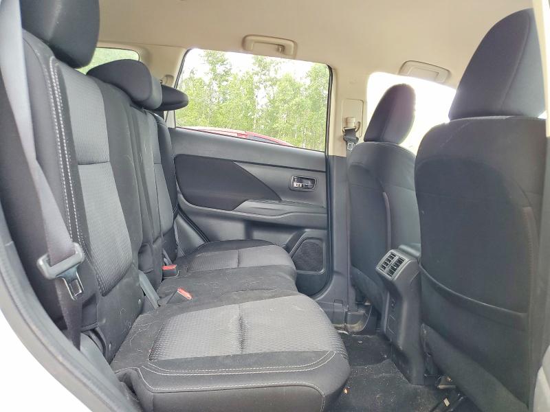 58542666 :رقم المزاد ، JA4AZ2A39KZ605187 vin ، 2019 Mitsubishi Outlander مزاد بيع