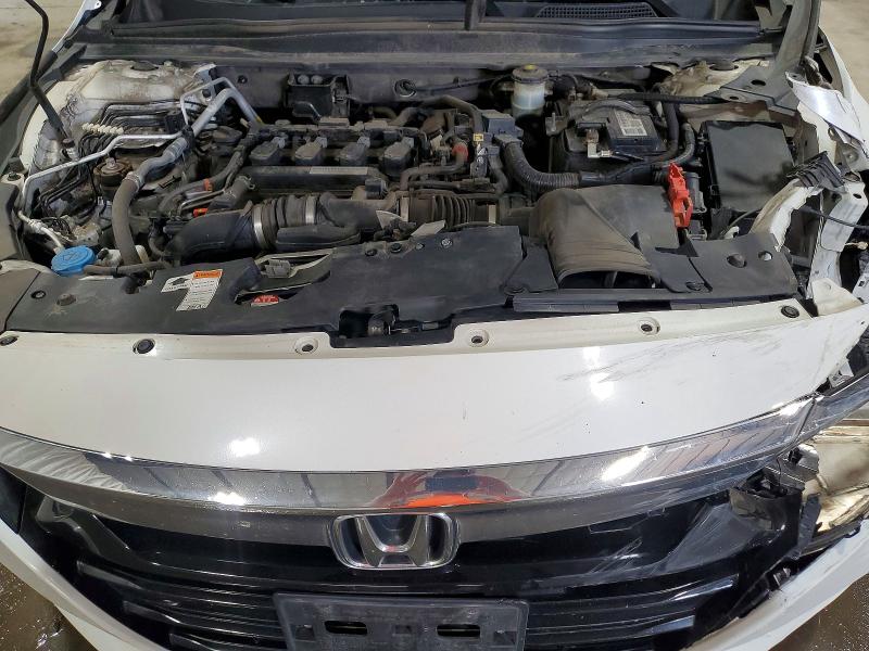 59339016 :رقم المزاد ، 1HGCV1F43KA028369 vin ، 2019 Honda Accord مزاد بيع
