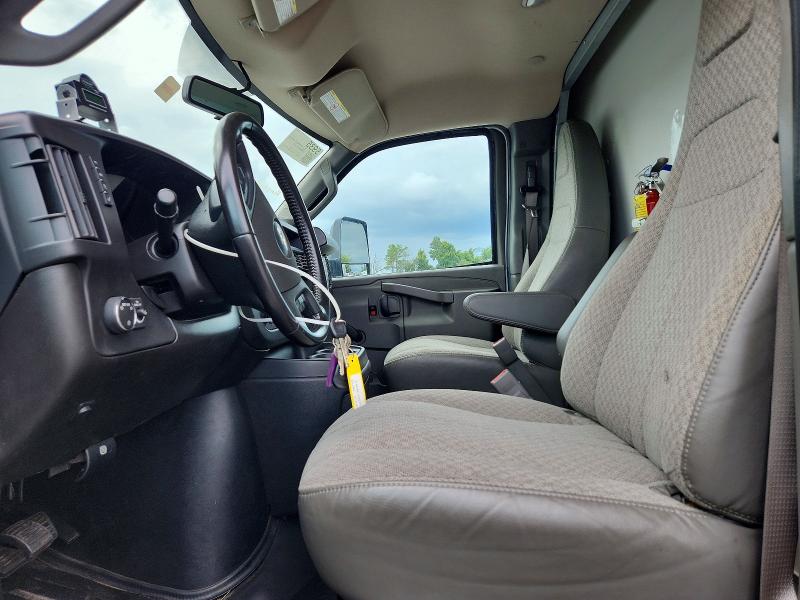 56488546 :رقم المزاد ، 1GB3GSC70P1104834 vin ، 2023 Chevrolet Express G3500 مزاد بيع