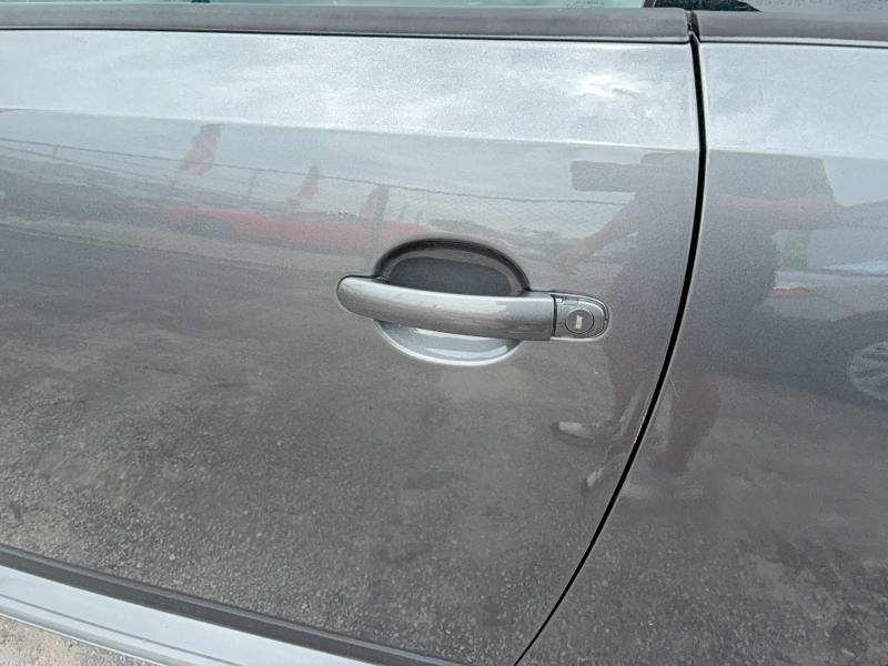 56257526 :رقم المزاد ، 3VWFP7AT7EM621339 vin ، 2014 Volkswagen Beetle مزاد بيع