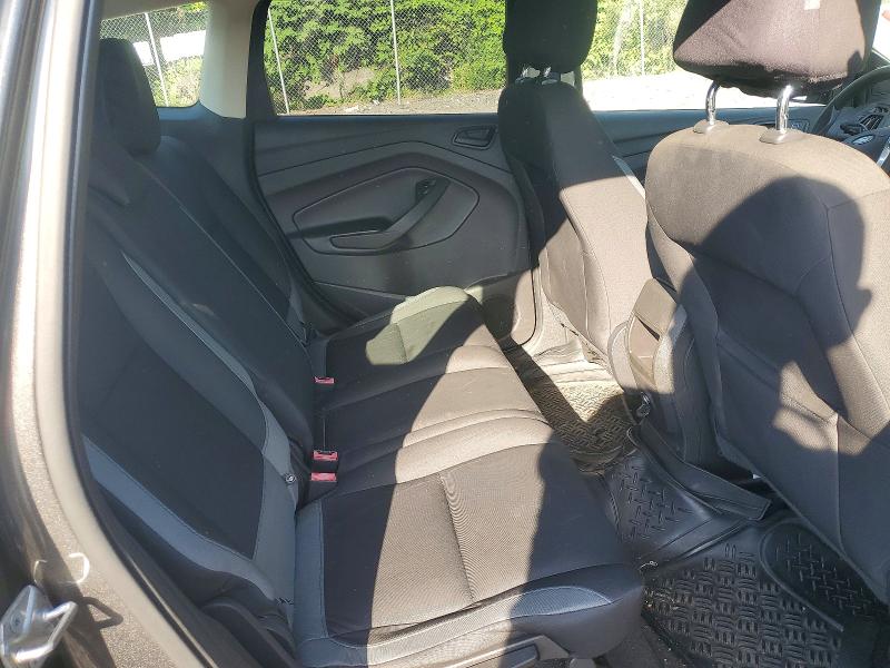 2015 Ford Escape მანქანა იყიდება აუქციონზე, vin: 1FMCU0F73FUA11674, აუქციონის ნომერი: 57347656
