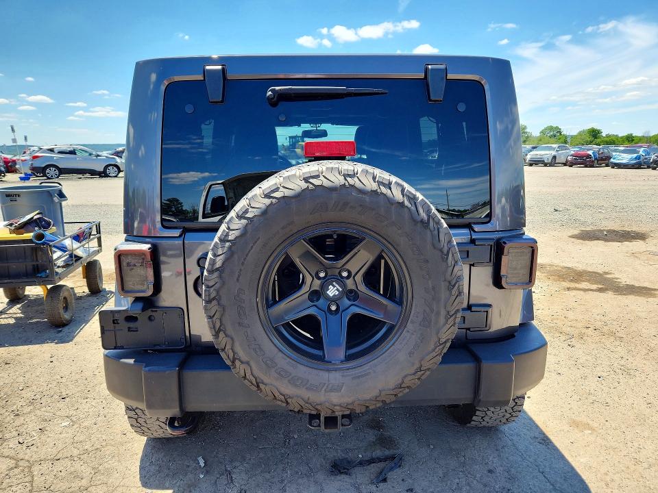 56252876 :رقم المزاد ، 1C4HJWEG9EL240338 vin ، 2014 Jeep Wrangler Unlimited مزاد بيع
