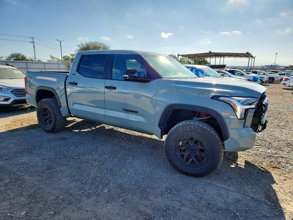2024 Toyota Tundra მანქანა იყიდება აუქციონზე, vin: 5TFLA5DB2RX204712, აუქციონის ნომერი: 58049216